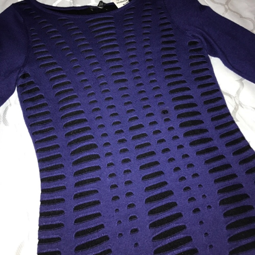 Express 3/4 sleeve shirt